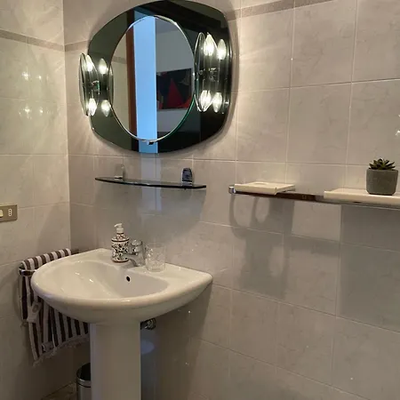 Accademia Paradise *